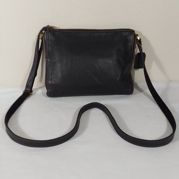 Fossil Pebbled Leather Crossbody Bag Black w Gold-Tone Hardware - Picture 8 of 11